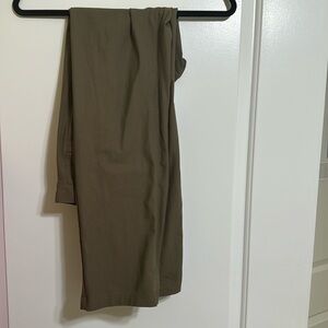Banana Republic Slim Fit pants 32 x 32